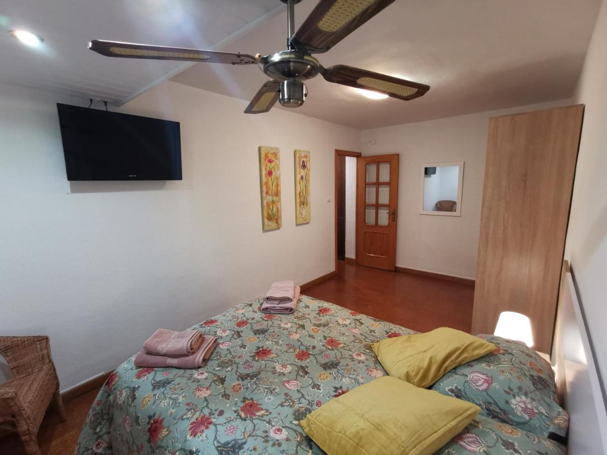Comoda Vivienda En 韦斯卡 外观 照片