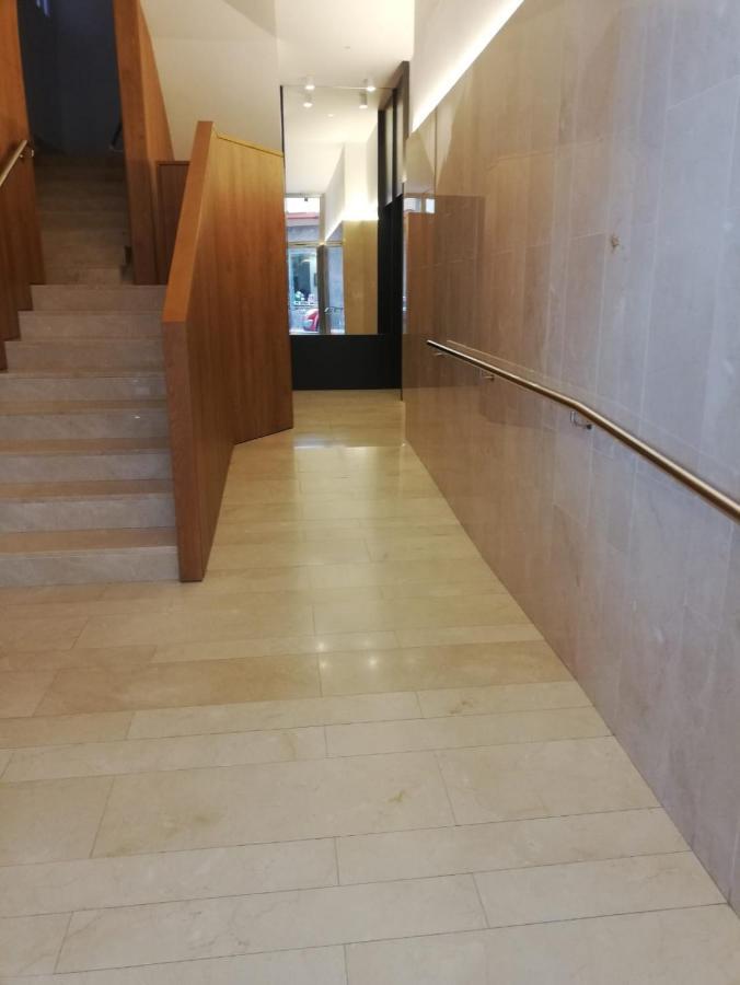 Comoda Vivienda En 韦斯卡 外观 照片
